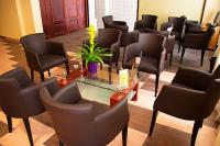 Eleganckie lobby hotelu budapesztreńskeigo - Six Inn Hotel niedaleko od galeri West End City Center Eleganckie lobby hotelu budapesztreńskeigo - Six Inn Hotel niedaleko od galeri West End City Center